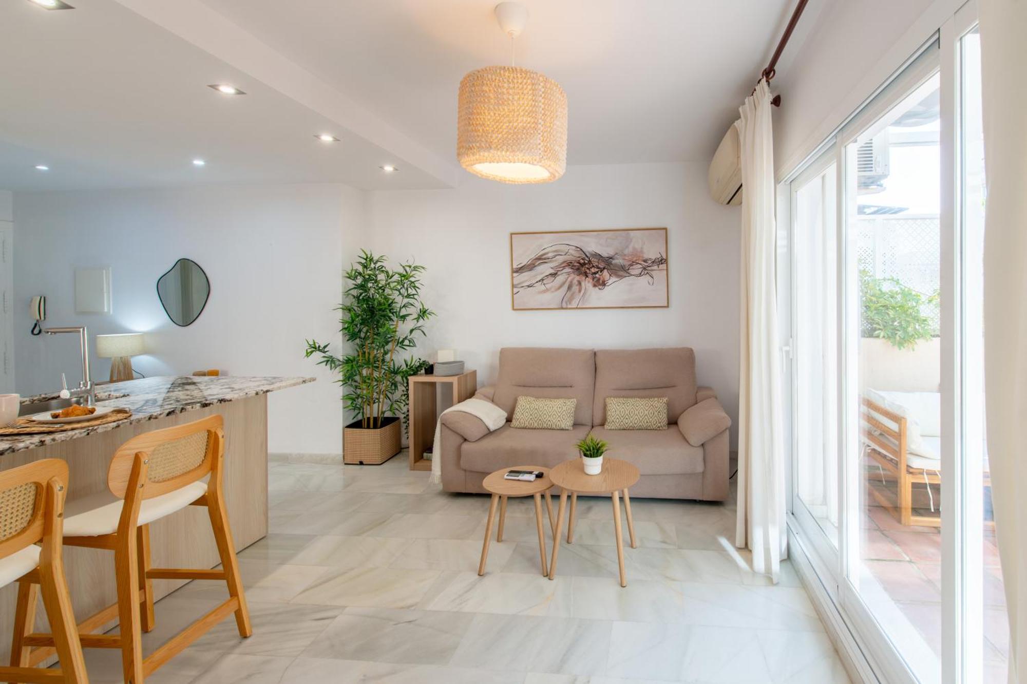 Penthouse With Terrace In Marbella- Costa Del Sol Appartement *